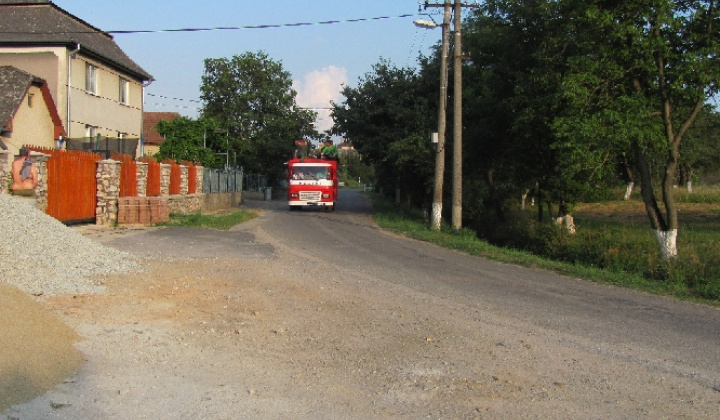 Odovzdávanie hasičského vozidla